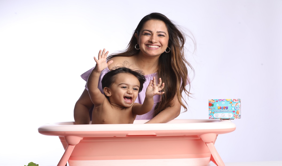 Mom and World Ropes in Anita Hassanandani as Brand Ambassador